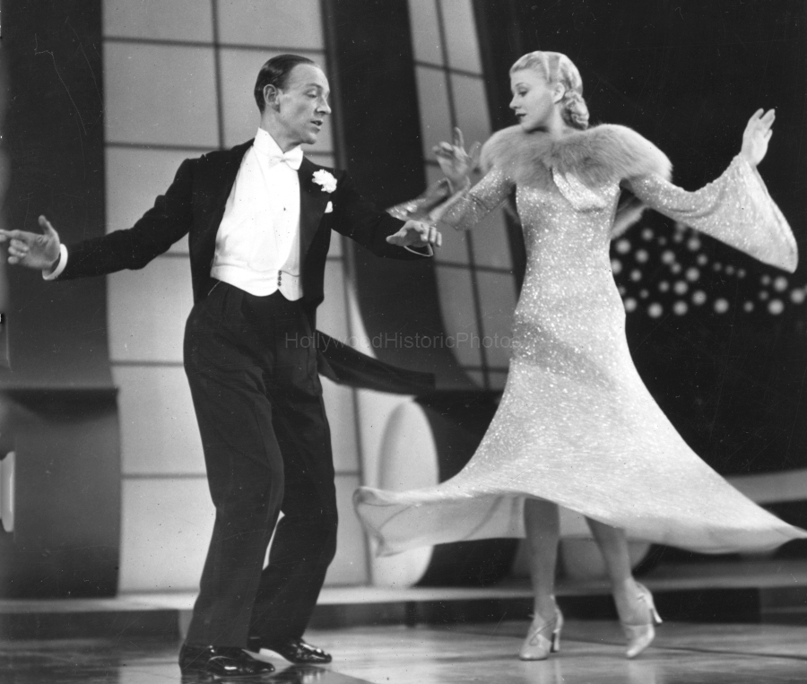 Ginger Rogers 1936 Follow the Fleet.jpg